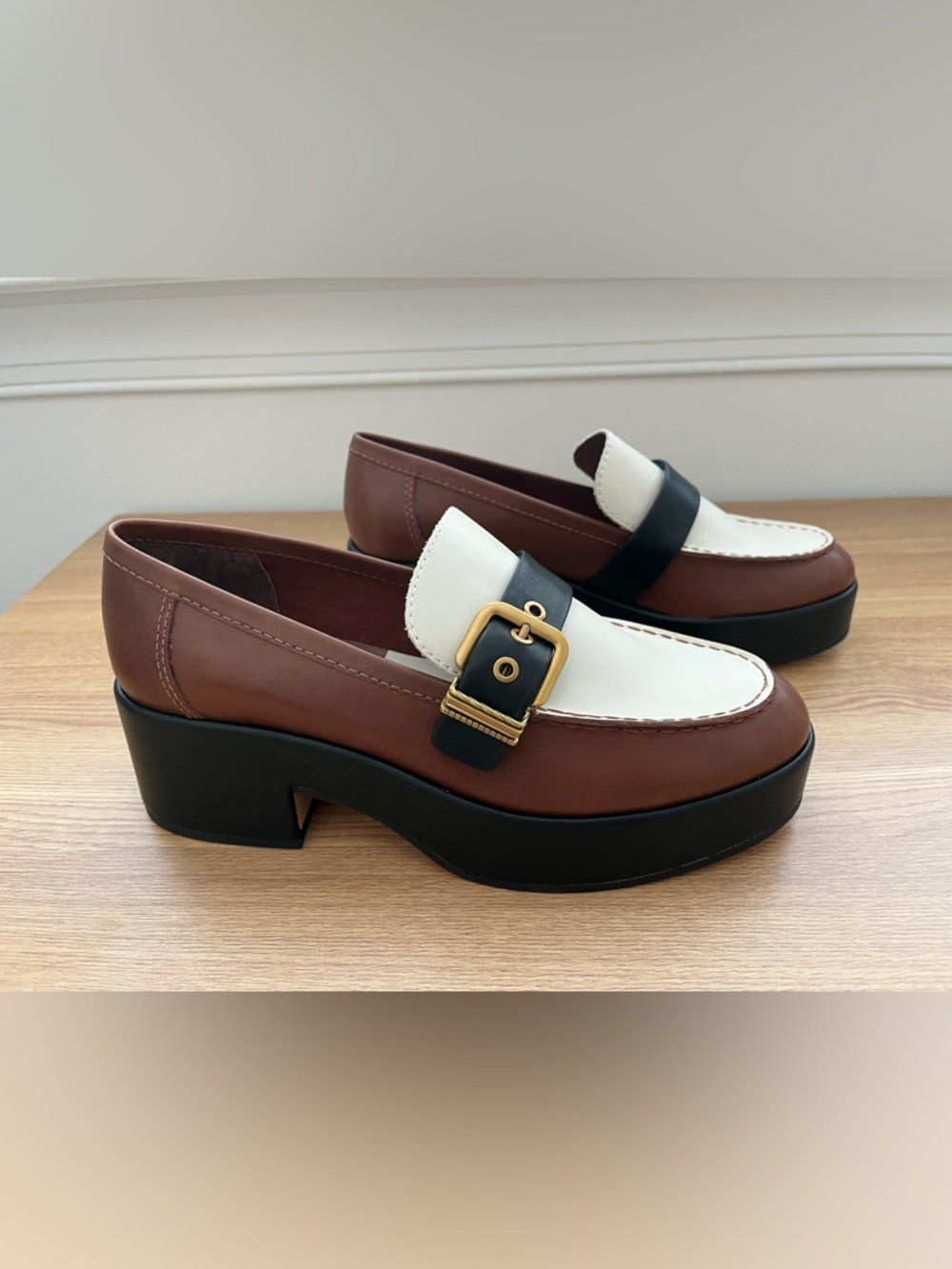 Dolce Vita Yonder Loafers Brown Black Leather Platform Slip on Sz 10 EUC